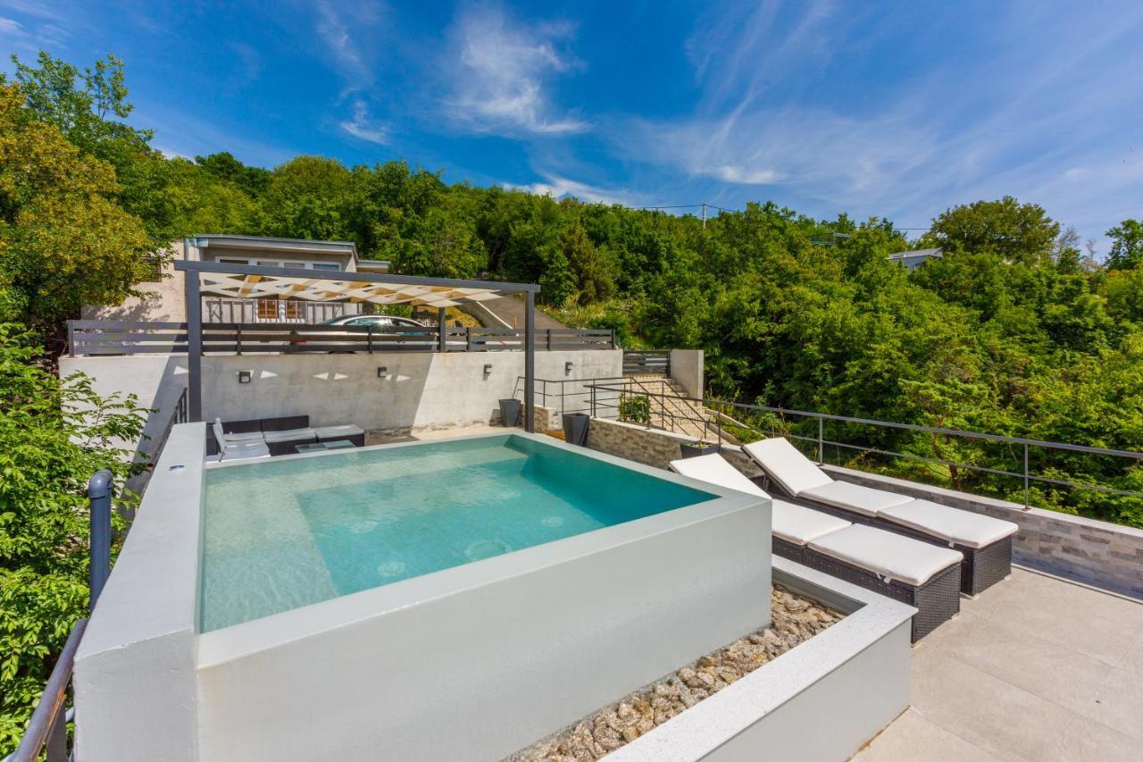 Villa Linda ซริกเวนิซา ภายนอก รูปภาพ