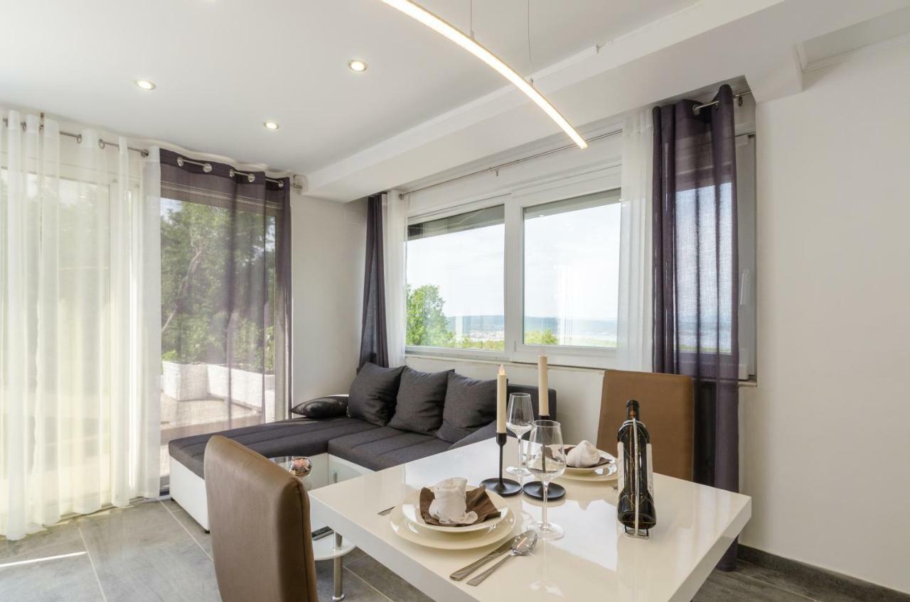 Villa Linda ซริกเวนิซา ภายนอก รูปภาพ